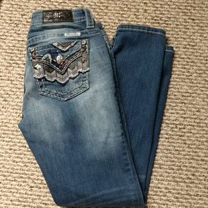 Miss Me Jeans- mid rise skinny